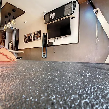 Naturist Cap In Loft - Port Nature *