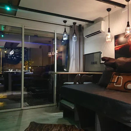 Apartment Naturist Cap In Loft