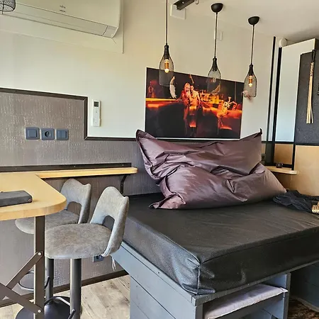 Naturist Cap In Loft Agde