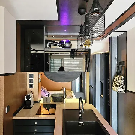 Naturist Cap In Loft 阿格德