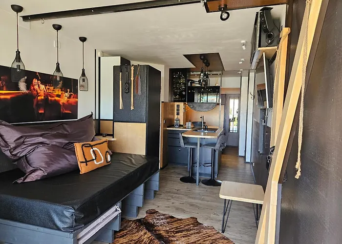 Apartment Naturist Cap In Loft *